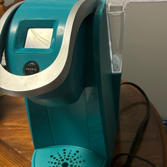 Keurig K250 Coffee Maker Single Serve Strength Control -Turquoise - Picture 3 of 3